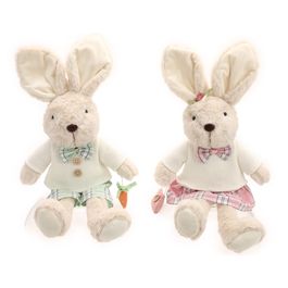 Coelhos Decorativos de Pelúcia Sortidos com Roupa de Tricot - Branco / Verde / Rosa (Chiclete)