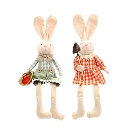 Coelhos Decorativos Sortidos c/ Cesta de Cenouras e Pá - Colorido (Laranjeira)
