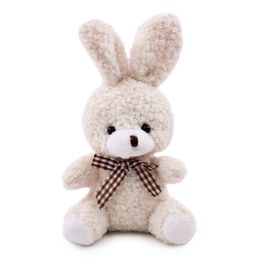 Coelho Pelúcia com Laço Xadrez cor Branco (Kids)