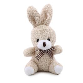 Coelho Pelúcia com Laço Xadrez cor Branco (Kids)