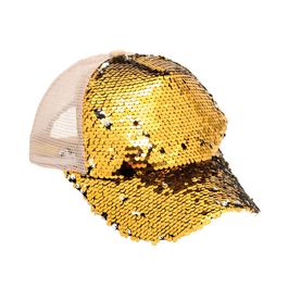 Boné com Paetê Liso Ouro