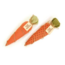 Cenoura Decorativa com Tag em Tecido Sortido cor Laranja/Verde 24cm x 5cm (Cenouras)