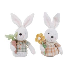 Casal Coelhos com Flor Amarela e Cenoura Em Tecido Sortido Branco/Verde e Laranja 30cm (Sunflower)